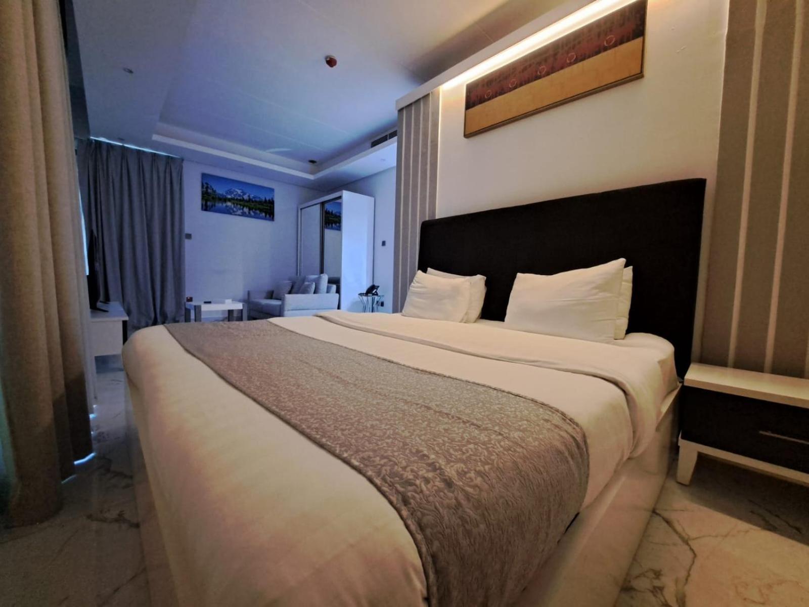 Ferienwohnung Al Safwa One Al Hidd Exterior foto